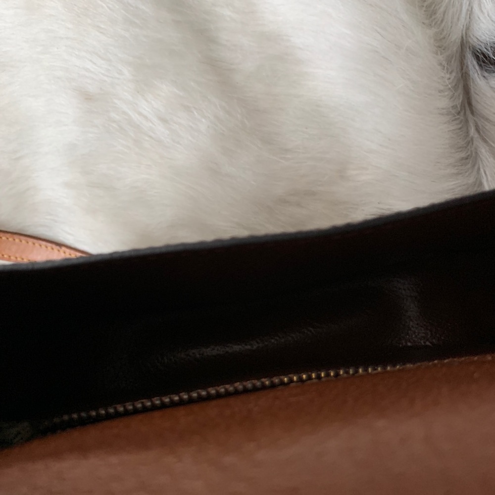 Louis Vuitton Brown Monogram Crossbody with Tan Strap and Turquoise Accent - Picture 9 of 16